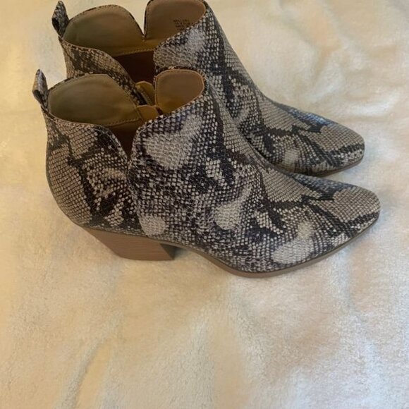 Snakeskin New Boots - Picture 2 of 2